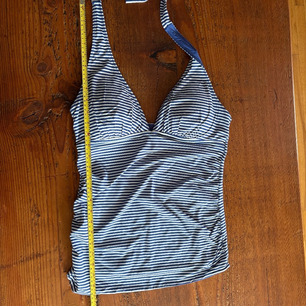 Tommy Bahama Reversible Halter Tankini Top Blue and White Stripe Med or Large?